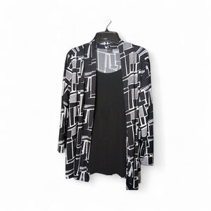 Women’s Emily Rose Black & White Geometric 2-Piece Top Set Size XL (37JC)